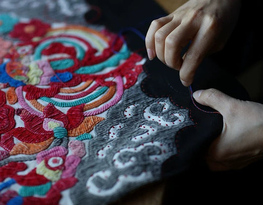 Beyond the Museum | When Vintage Embroidery Becomes Part of Everyday Life