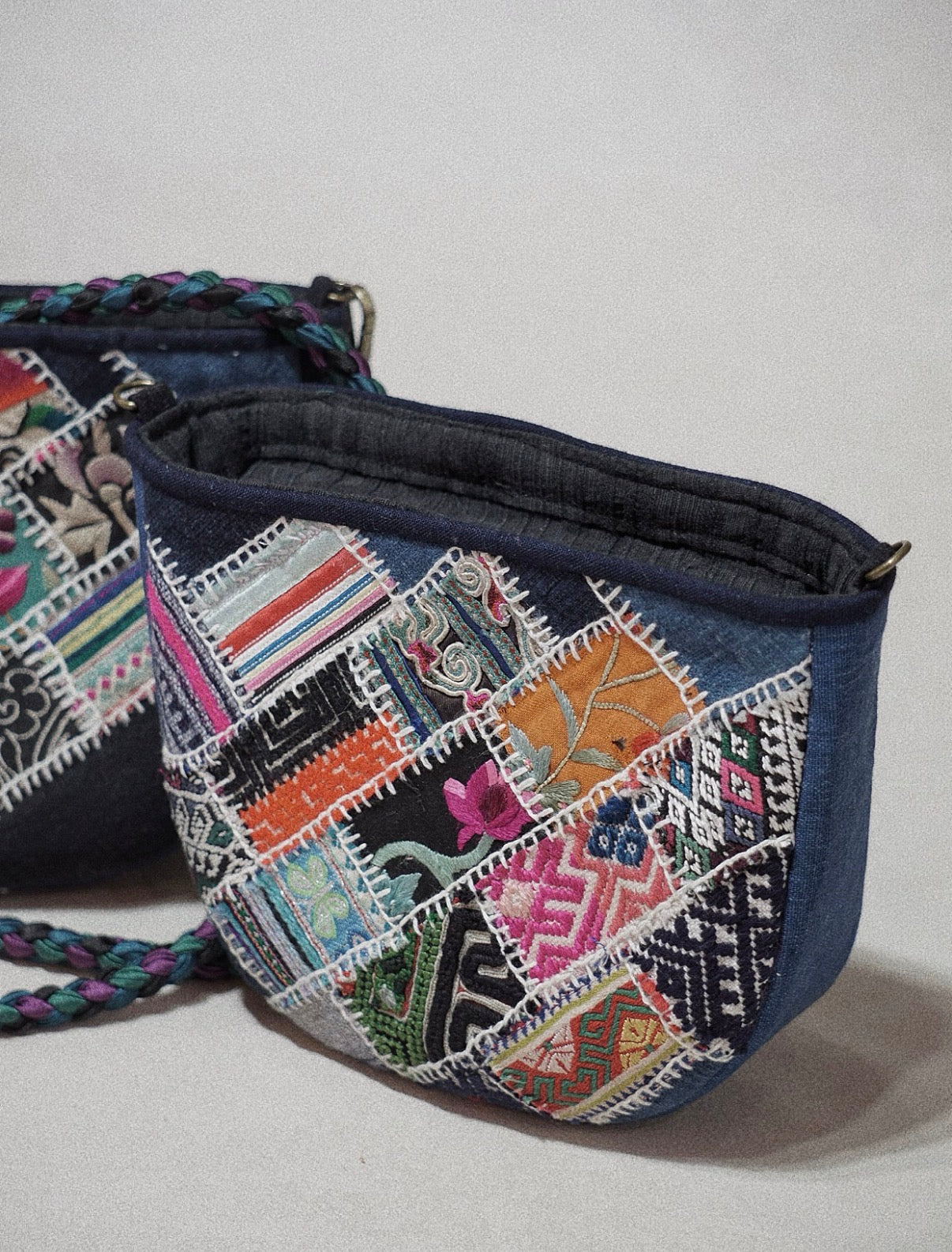 A Chorus of Pieces | Pouch with Mixed Vintage Embroidery