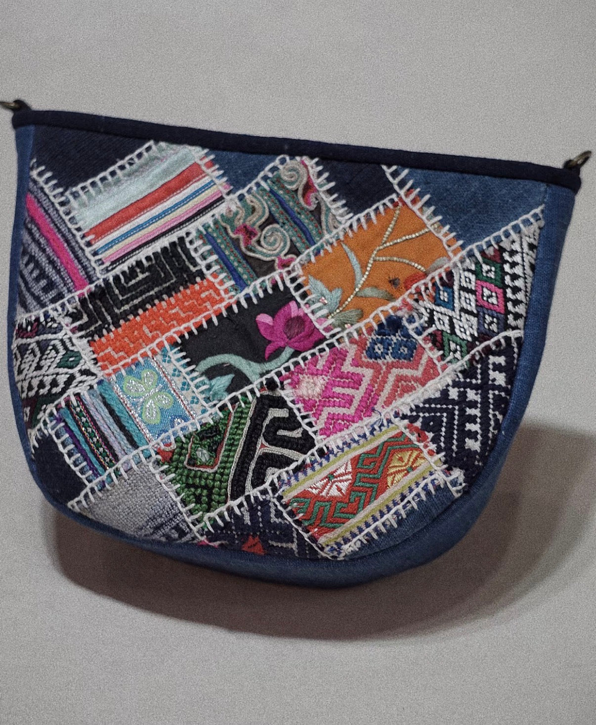 A Chorus of Pieces | Pouch with Mixed Vintage Embroidery