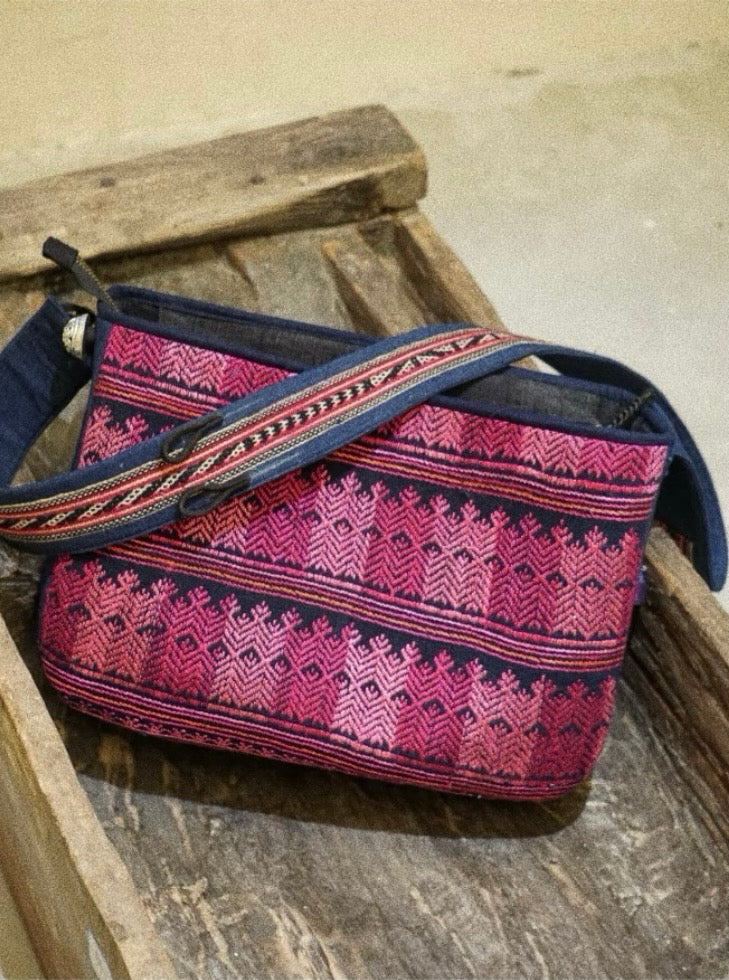 Gentle Promise | Yao Hand-stitched Bag in Blush Gradients
