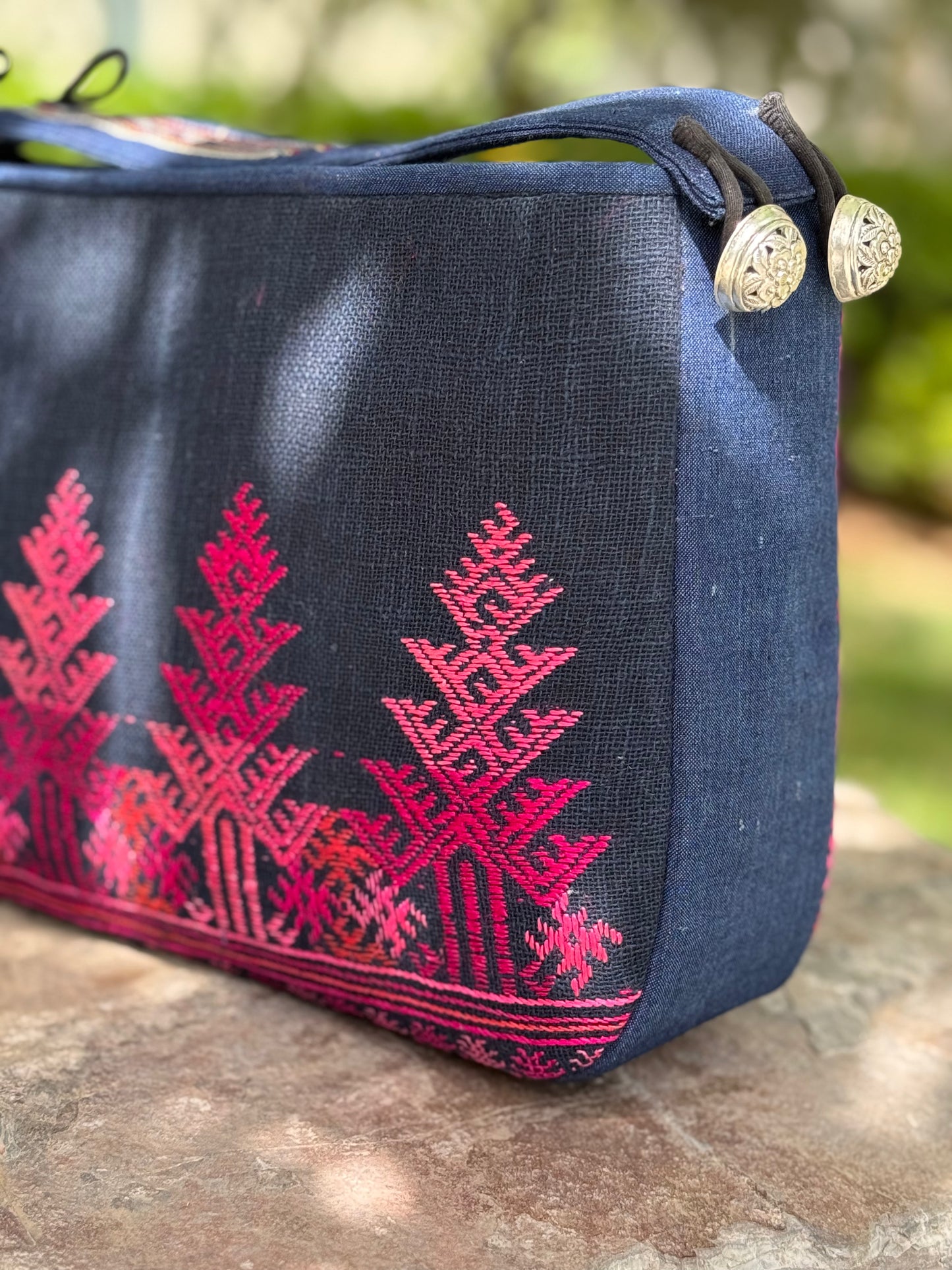 Gentle Promise | Yao Hand-stitched Bag in Blush Gradients
